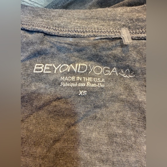 Beyond Yoga Gray Cropped Tank Top XS - Picture 9 of 10